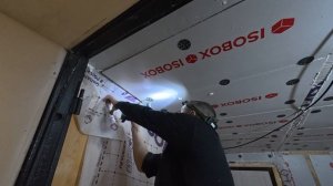 Полностью сделали обрешетку стен