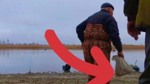 ТАК Я ЕЩЕ ВЕСЕЛО НЕ РЫБАЛИЛ С СОСЕДЯМИ рыбалка осень