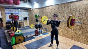 В Нягани шестикратная победительница первенства России по тяжёлой атлетике раскрыла свои секреты