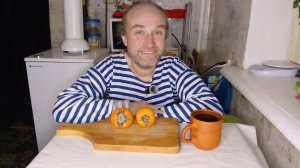 завтрак с Рыжулей. спасибо за донаты. теплые зимы. мукбанг. обжор. еда на камеру. диета. шизофрения.