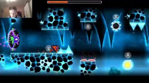 Кристальный гаунтлент 2 серия геометри даш.