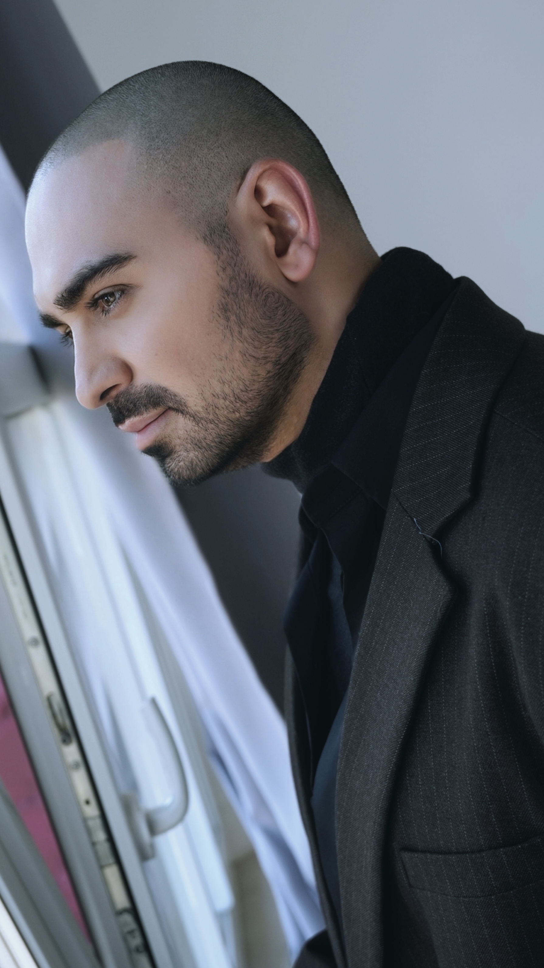 Пиши впечатления об «Останемся» в комментариях 😍 смотреть онлайн