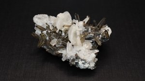 Друза дымчатый Кварц Кальцитом 50 г, Дальнегорск