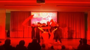 Ансамбль под руководством Софьи Волошиной - Китайский танец