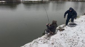 Онлайн с водоема