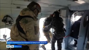 Навыки беспарашютного десантирования отрабатывали росгвардейцы в Иркутской области