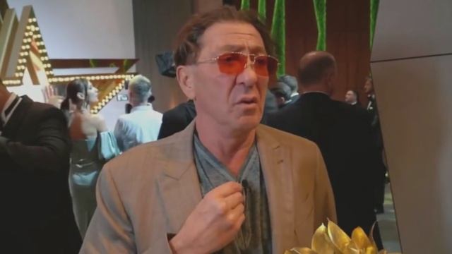 Юбилей Надежды смотреть онлайн