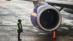 В аэропорту Самары возобновили прием и выпуск самолетов