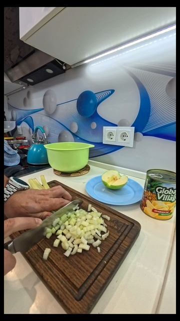 сочный лёгкий салат смотреть онлайн