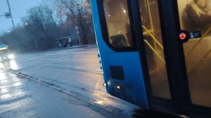 Автобус ЛиАЗ 5292 борт 191807, маршрут 687 и автобус ЛиАЗ 5292 борт 191923, маршрут 652