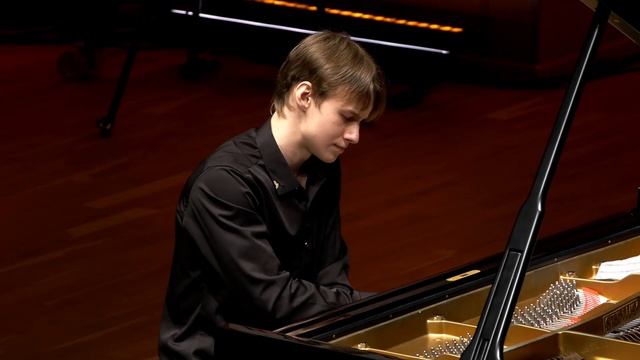 Захар Внутских, С. Рахманинов, Этюды-картины a moll, fis moll op.39 №2, 3 смотреть онлайн