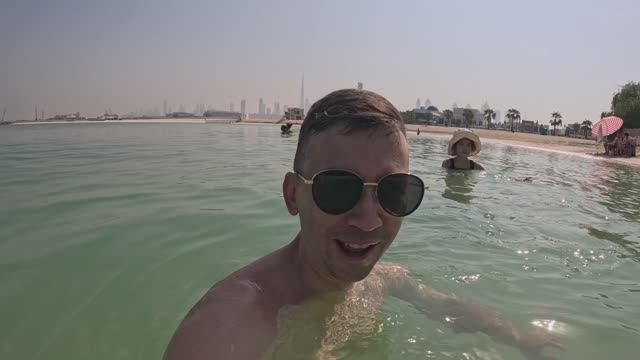 Дубай пляжи Джумейра, Кайт, Night Спасаемся от жары