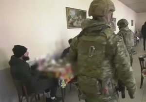 В Красноярске силовики провели рейд в заведении для любителей восточной кухни