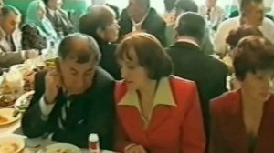 Иске Комазан мәктәбенә 70 ел.Очрашу 2005 елда.