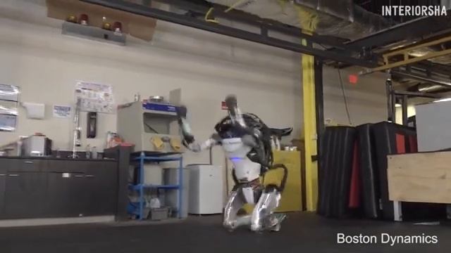 Boston Dynamics озвучка