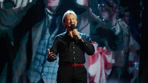 Тверской суд арестовал автомобиль актера Харатьяна