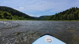 Сплав на сап борде по таежной реке