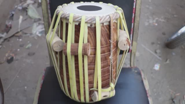 Как изготавливаются музыкальные барабаны смотреть онлайн