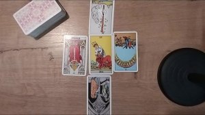 рыбы декабрь 2025 таро