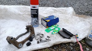 Обслуживание тормозов. Сезонная смена колёс .