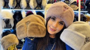 Новинки из эко-меха. Манишки. Горжетки. Шарфы. Варежки. Шапки и кубанки у Анны