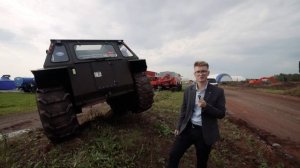 Вездеход-болотоход Феникс плавает, едет по снегу и грязи.