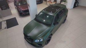 Купить Bentley Bentayga V8 S Цвет British Racing Green Satin