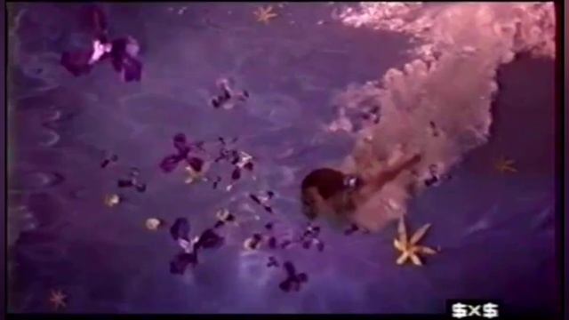 Женщина купается под водой 28 серия