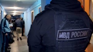 Иностранец незаконно легализовал около 3 тыс. мигрантов в петербургских хостелах