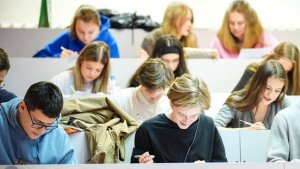 Правительство утвердило правило урегулирования коммерческих мест в вузах