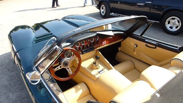 Marcos - Редкий английский кабриолет