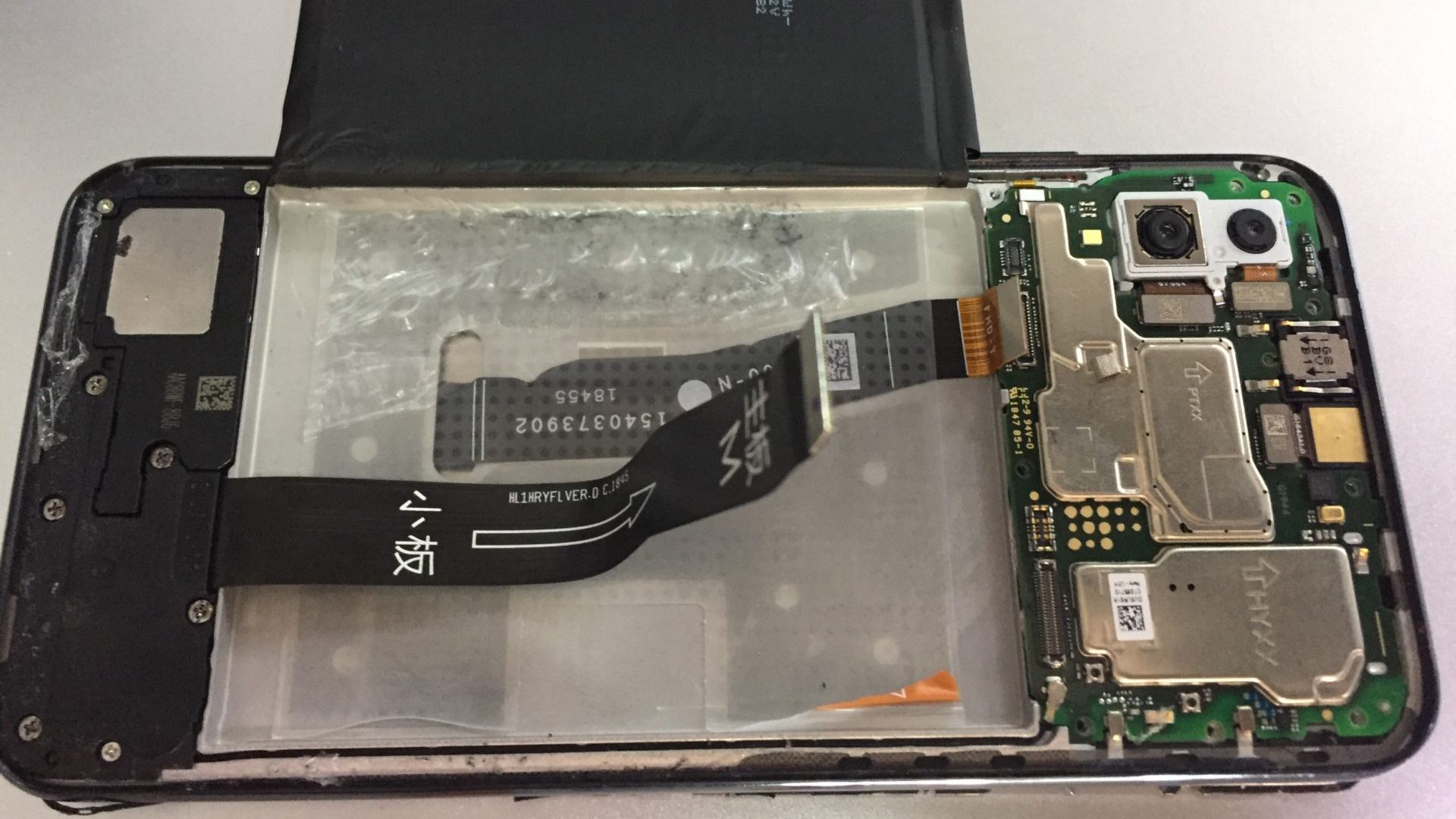 Ремонт Honor 10 Lite: отклеился экран — полная разборка и чистка