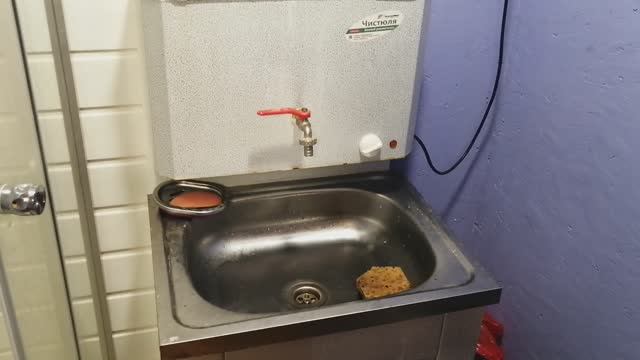 Не покупать! Почему? Дачный умывальник!