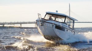 Две каюты и салон - обзор катера Searene 745. Сделано в России