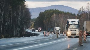 Ледяной дождь и гололед парализовал движение по трассе М-5 в сторону Москвы