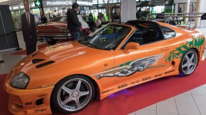 Fast and Speed 1:64 Supra A80 копия из фильма Форсаж 1. Разбор по винтику и сравнеие