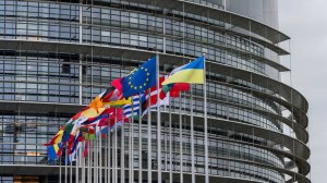 Дипломат: Запад и Украина не готовы завершить конфликт