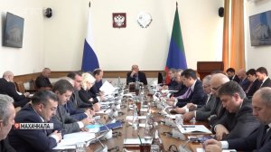 Под руководством Абдулмуслима Абдулмуслимова обсудили реализацию нацпроектов