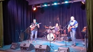 Соль земли -"Кривые стёкла" ("Рок в защиту животных" Владимир 22.11.25)