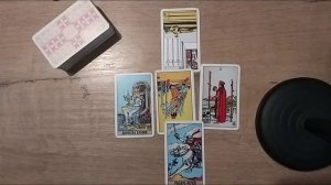 овен декабрь 2025 таро