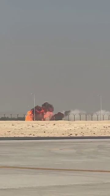 Индийский истребитель "Tejas" на авиасалоне в Дубае не купят. смотреть онлайн