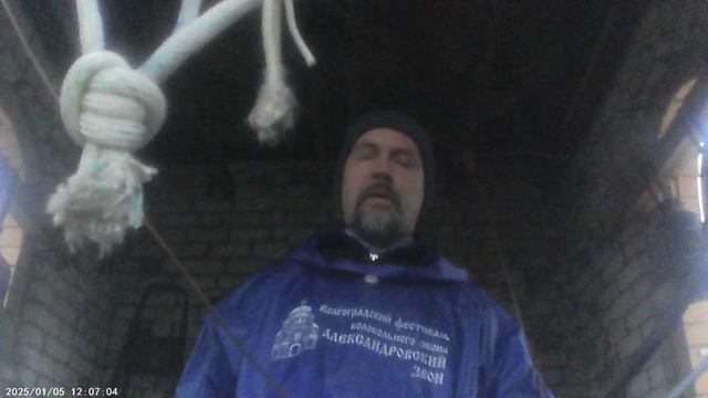 Колокольный звон к началу Божественной Литургии 22 ноября 2025 : благовест