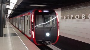 Москвоский метрополитен красивая станция и подборка проезд метропоезда