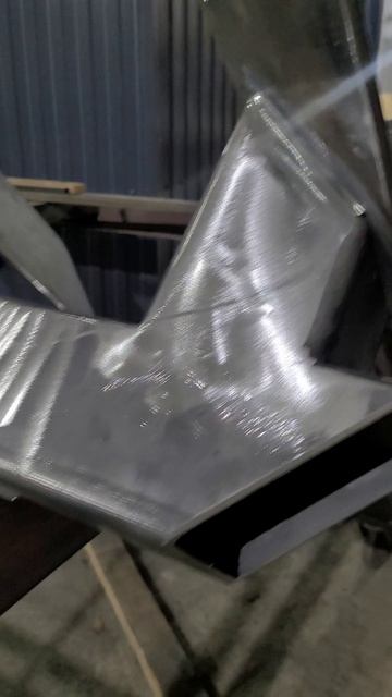 Лестница на моно косоуре I Металлическая лестница I Лестница из металла I Сварная лестница