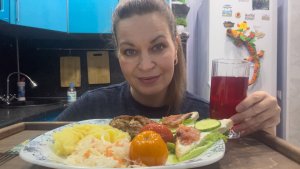 МУКБАНГ КУРИЦА С ПЮРЕШКОЙ/БУТЕРБРОДЫ С РЫБОЙ/СОЛЕНЬЯ/MUKBANG ЕДА ОБЖОР