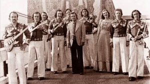 ВИА Поющие сердца - Облака в реке