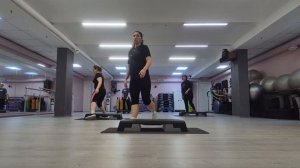 СТЕП АЭРОБИКА ЦЕЛАЯ ТРЕНИРОВКА / STEP AEROBICS