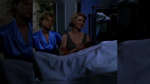 Сабрина маленькая ведьма 😂😂😂 ( 1сз. 1серия ) 1 часть shorts