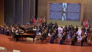 В Туркменистане впервые прозвучал концерт №1 Шопена в исполнении польского пианиста Войцеха Валечека