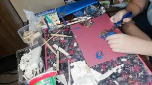 Разорвал и смял руками субару импреза из 7 форсажа